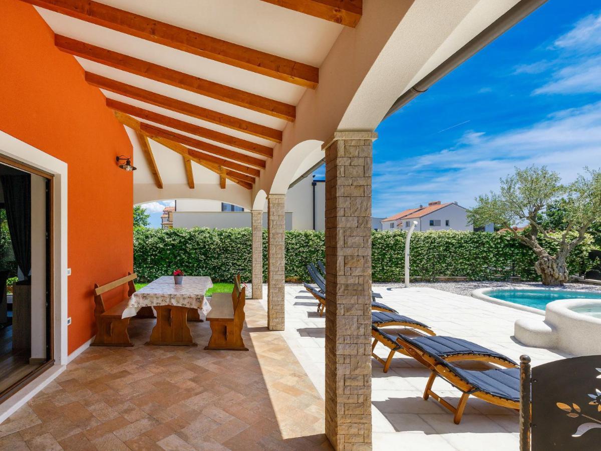 Holiday Home Villa Amaii By Interhome Karigador Exterior photo