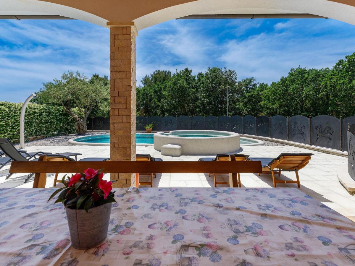 Holiday Home Villa Amaii By Interhome Karigador Exterior photo